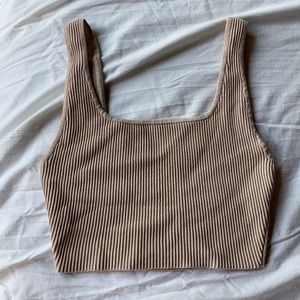 Aritzia crop tank